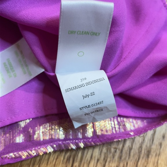 Lilly Pulitzer‎ Shirt Women's Medium Caline Silk Top Wild Fuchsia Palm Leaf - Picture 8 of 9